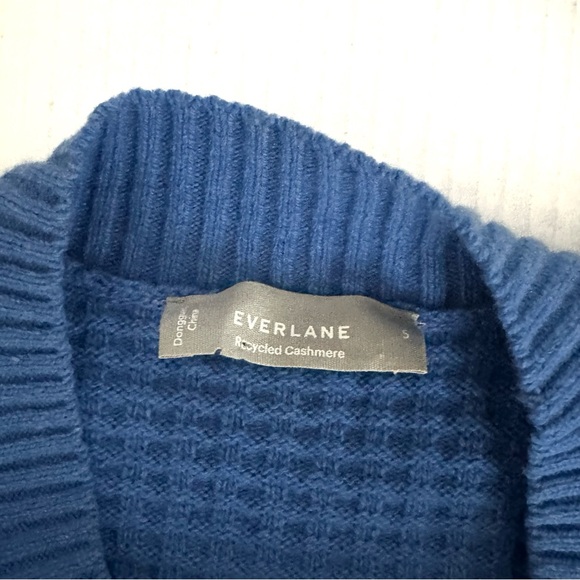 Everlane ReCashmere Belgian Waffle Pocket Pullover - Picture 7 of 11
